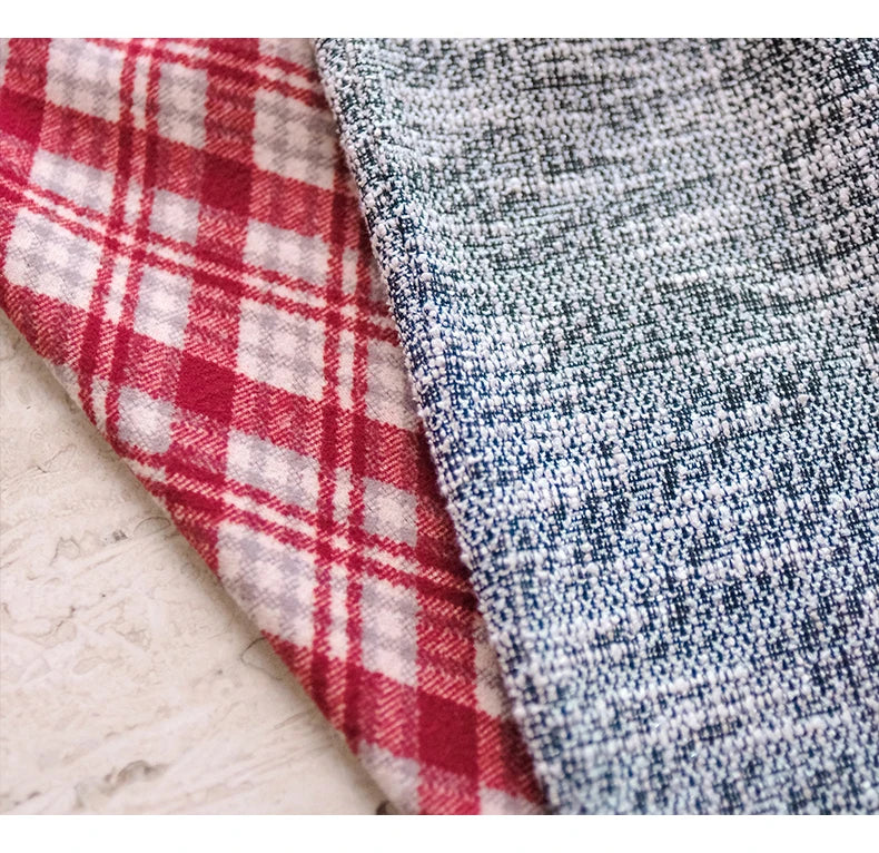 Warme Winter-Kleidweste für Mädchen mit Jacquard-Blumenmuster in Lila und Pink – ideal für Neujahrsfeiern