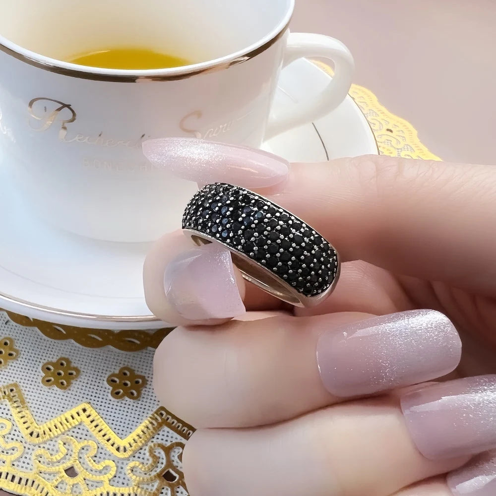 Damen-Ring Pavé schwarz klassisch aus Sterlingsilber