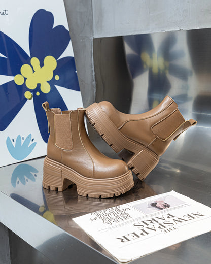 Chelsea-Boots aus Leder mit Plateausohle und Elastikeinsatz, beige, hoher Blockabsatz