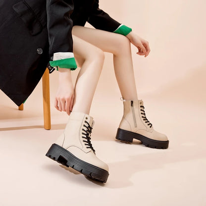 Beige Winter-Schnürstiefeletten mit dicker, rutschhemmender Profilsohle