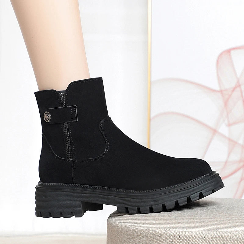 AIYUQI Winter Shoes Boots Ladies 2025 New Genuine Leather Women Snow Boots Large Size Natural Wool Warm Women's Ankle Boots