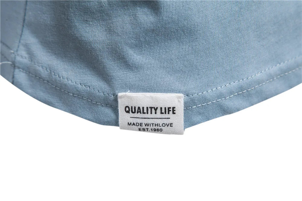 Herren T-Shirt aus 100 Prozent Baumwolle mit modischem Druck im Slim Fit