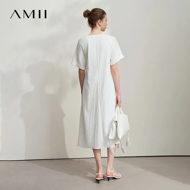 Elegantes Viskose Damenkleid Mit Lässigem Schnitt Und Flachen V Ausschnitt