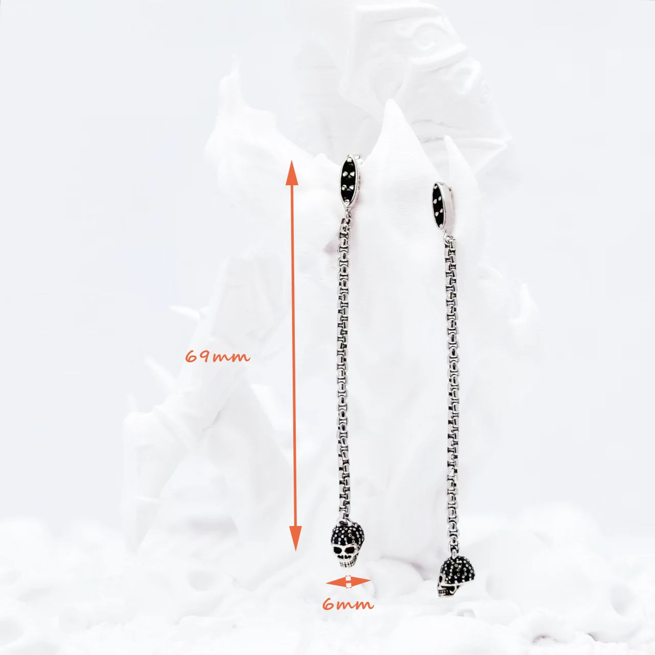 Damen-Ohrringe lang Totenkopf schwarzer Stein aus Sterlingsilber