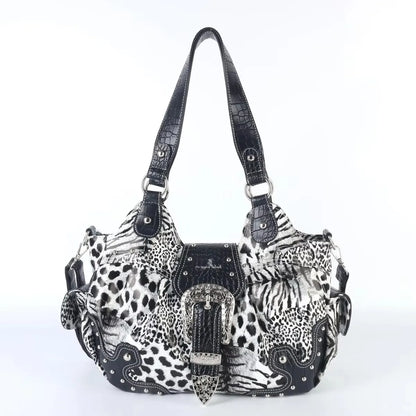 Hell gemusterte Leopard-Handtasche mit Tragegriffen, mittigem Emblem und seitlichen Taschen