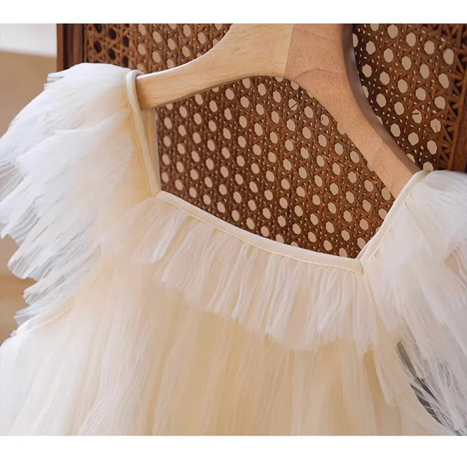 Beiges Sommerkleid für Mädchen im französischen Prinzessinnenstil mit kurzen Ärmeln – ideal für Geburtstagsfeiern und Hochzeiten, geeignet für Kinder von 110 cm bis 170 cm