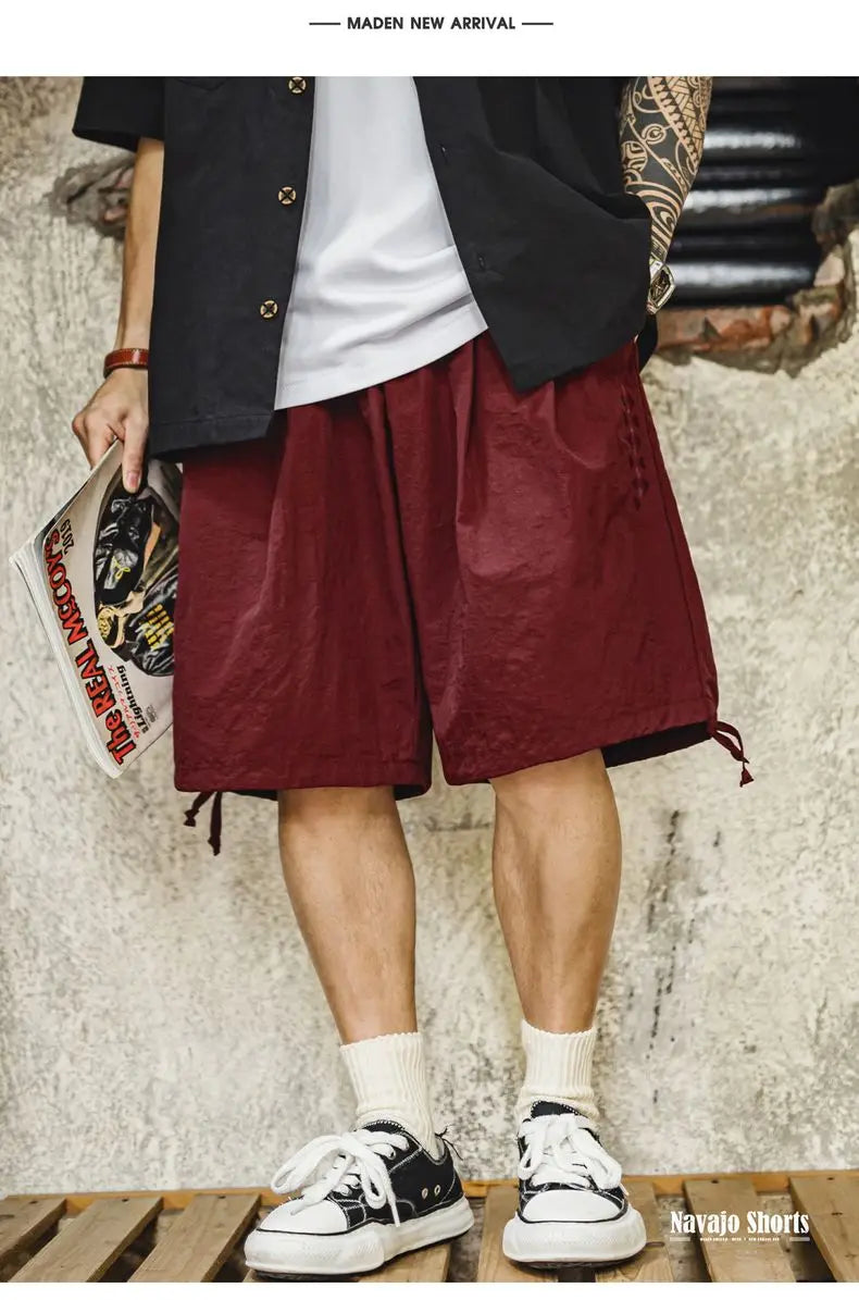 Herren Cargo-Shorts mit besticktem Navajo-Muster und elastischen Taillentaschen