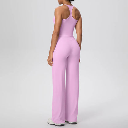 Damen-Yoga-Set lila, Rückenansicht mit tiefem Ausschnitt und weitem Bein