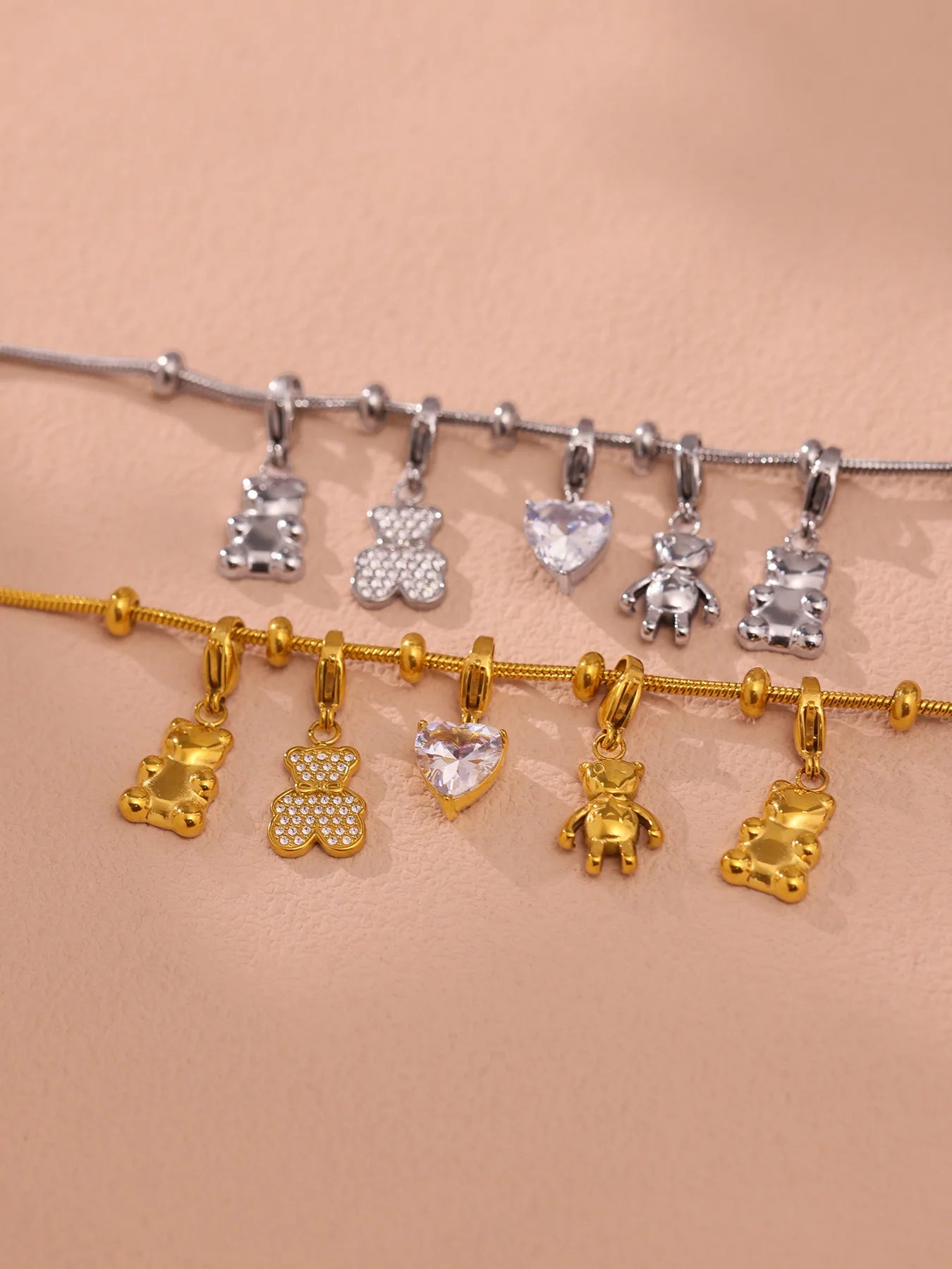 Damen-Charm-Armband mit Bär-Anhänger und Zirkonia