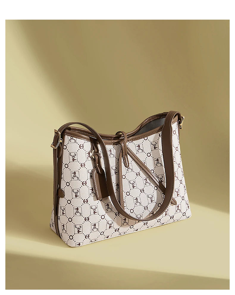 Damen-Schultertasche Alltagstauglich Im Casual-Stil Mit Dezentem Letter-Dekor Und Vielseitig Einsetzbar