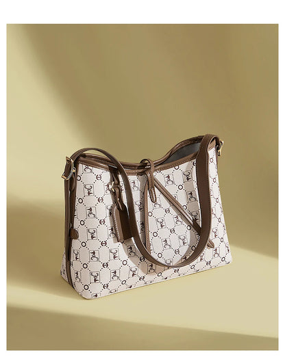 Damen-Schultertasche Alltagstauglich Im Casual-Stil Mit Dezentem Letter-Dekor Und Vielseitig Einsetzbar