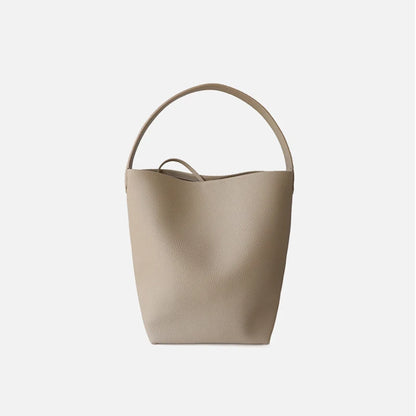 Damen Bucket-Bag Aus Vollnarbigem Leder Weinrot