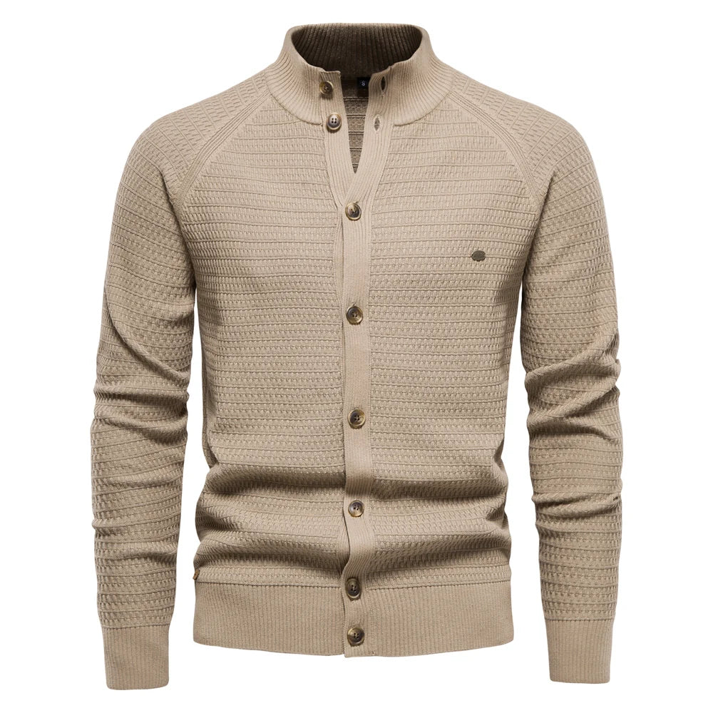 Herren Strickjacke aus Baumwolle im hochwertigen Design für die Wintermode