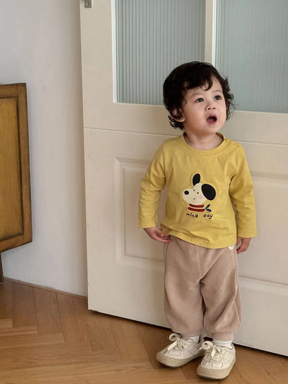 Mädchen T-Shirt im koreanischen Stil mit niedlichem Cartoon-Hundedesign