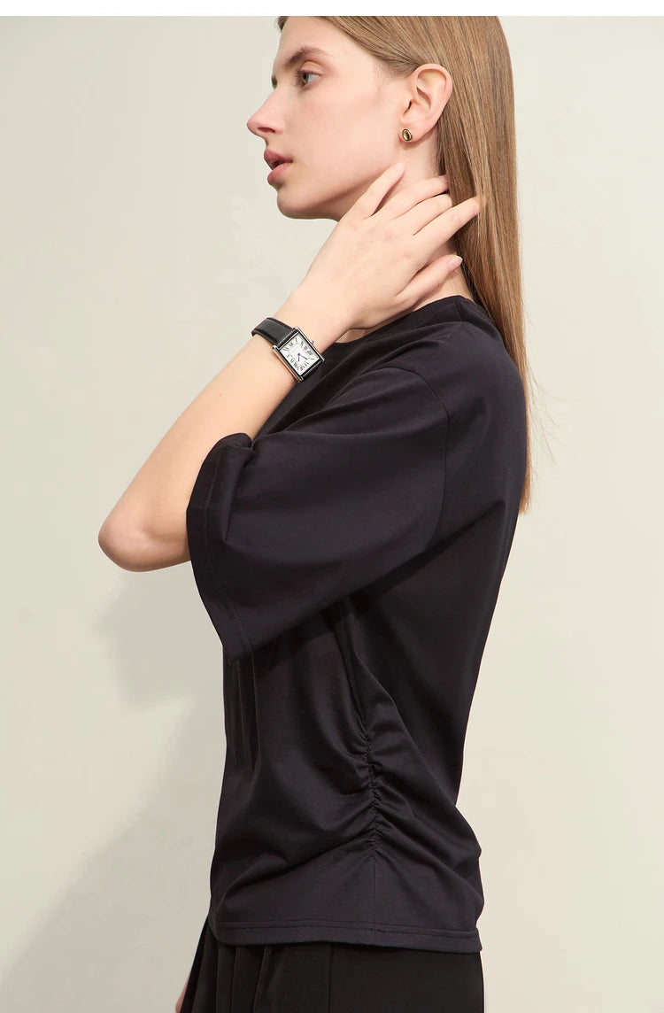 Damen T-Shirt im minimalistischen Stil aus leichtem elastischen Baumwollstoff