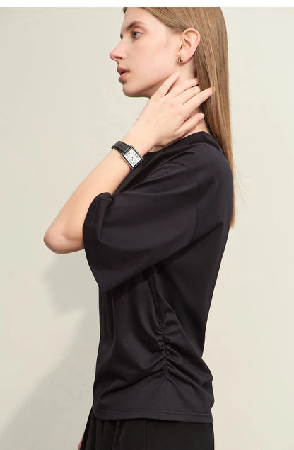 Damen T-Shirt im minimalistischen Stil aus leichtem elastischen Baumwollstoff