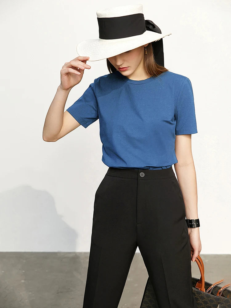 Damen T-Shirt im minimalistischen Stil mit lässigem O-Ausschnitt und kurzen Ärmeln