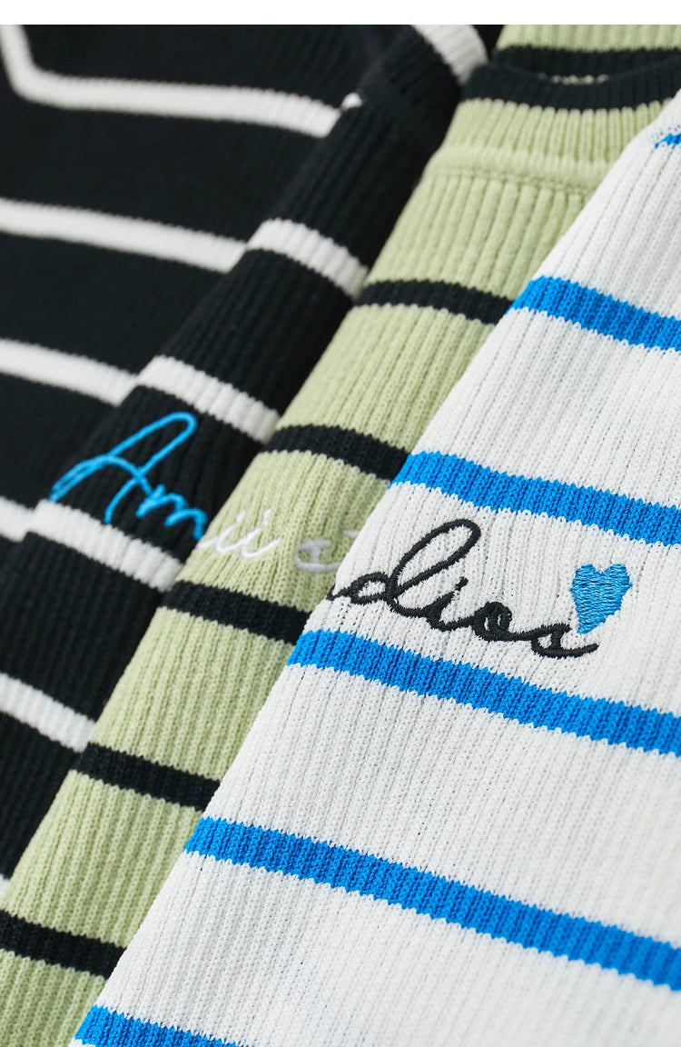 Damen gestreiftes Hemd mit Rundhals und schöner Stickerei für den Sommer