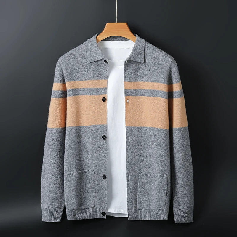 2024 neue Mode Wolle Strickjacke Mantel Top Herren Revers Business Casual Strickpullover Trend Hot Frühling und Herbst gestreift Langarm