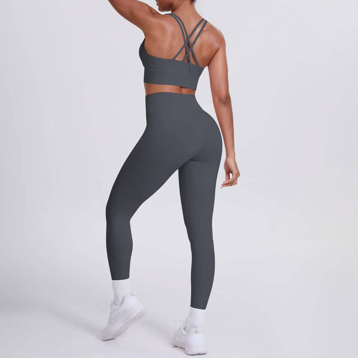 Yoga-Set: graphitgraue High-Waist Fitnesshose mit Sport-BH und Racerback