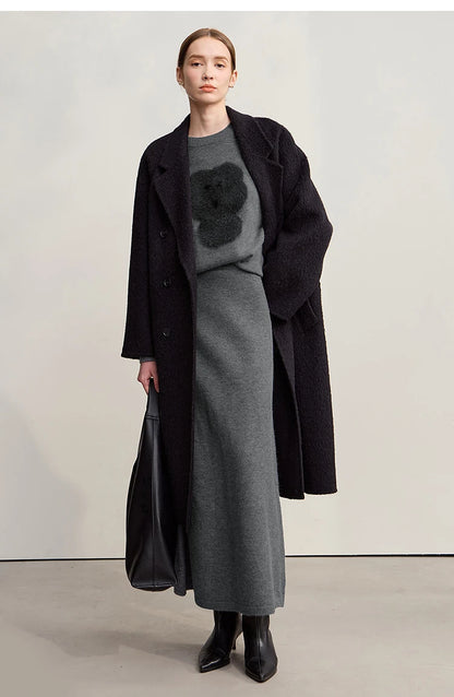 Schwarzer Damenpullover mit Rundhalsausschnitt und Bärenapplikation, Langarm