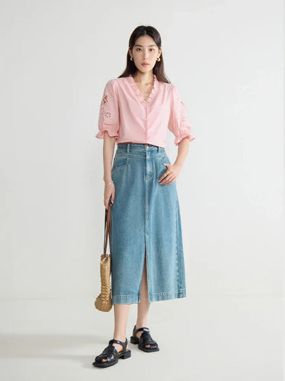 Elegantes, kurzärmeliges Damen-Shirt mit geradem Schnitt und schmaler Passform – vielseitig kombinierbar für den Sommer.