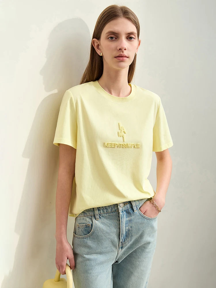 Damen T-Shirt im minimalistischen Stil mit modischer Stickerei und O-Ausschnitt
