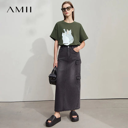 Damen Top im minimalistischen Stil mit O-Ausschnitt und bedrucktem Design