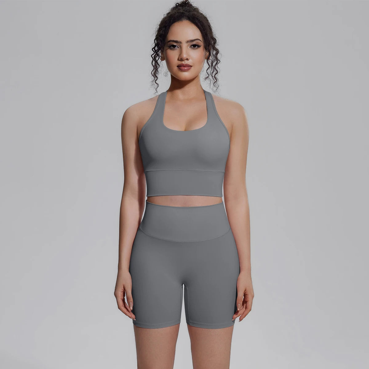 Damen-Yoga-Set: Sport-Top und kurze Leggings in Anthrazitgrau