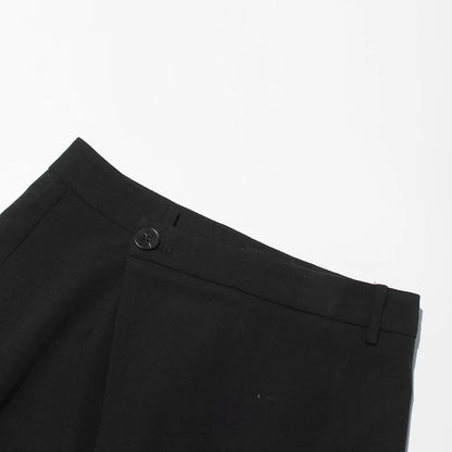 Zweiteiliges Damen-Set mit Reverskragen, langärmligem Patchwork-Blazer und hoch taillierter Hose – lässig und stilvoll