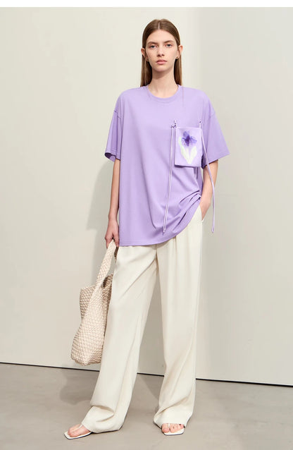 Damen T-Shirt im Minimalismus-Stil mit Taschen und elastischem O-Neck