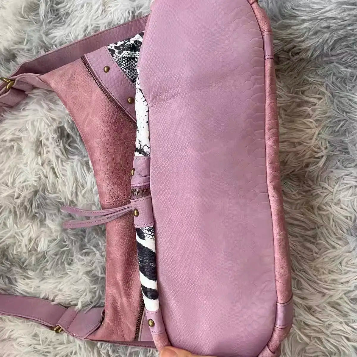 Damen-Schultertasche aus PU Vintage-Look mit Mehrfachfächern und Großem Hauptfach für Alltagsbedarf