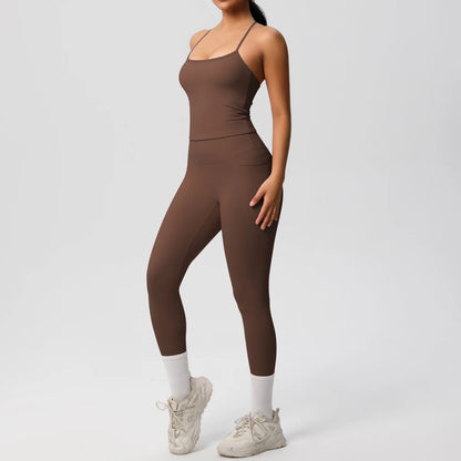 Zweiteiliges Sport-Set in Braun: Tank-Top und Leggings mit Knöchelabschluss