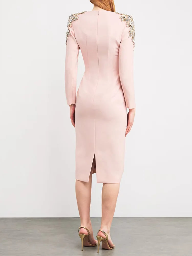 Elegantes Damen-Kleid mit Rundhalsausschnitt, halben Ärmeln und Pailletten-Patchwork-Design