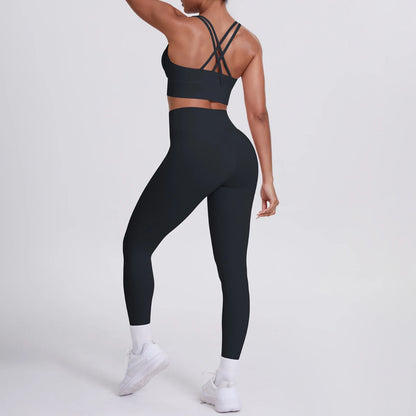 Damen-Fitness-Set: schwarzes High-Waist-Set mit gepolstertem Sport-BH und gekreuzten Trägern