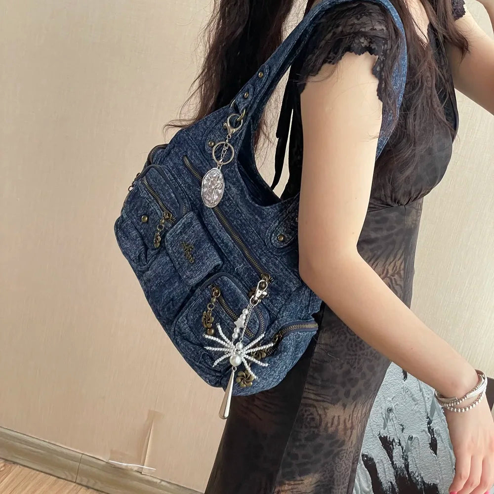 Damen-Hobo-Handtasche aus gewaschenem Leder Schwarz mit Reißverschluss und Innenfächern