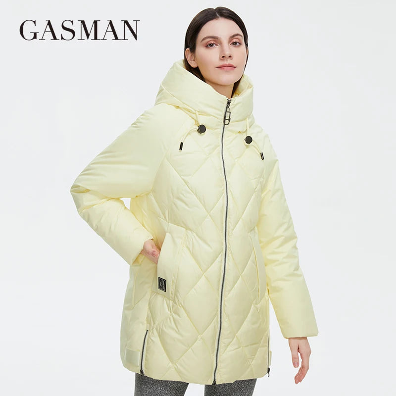 Lange Damen-Daunenjacke mit Kapuze und Taschen aus leichtem Material in modischem Pink – ideal für Herbst und Frühling.