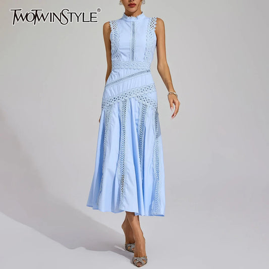 Elegantes Damenkleid mit U-Boot-Ausschnitt und halblangen Ärmeln – figurbetontes Design mit Perlenverzierung und Patchwork-Details