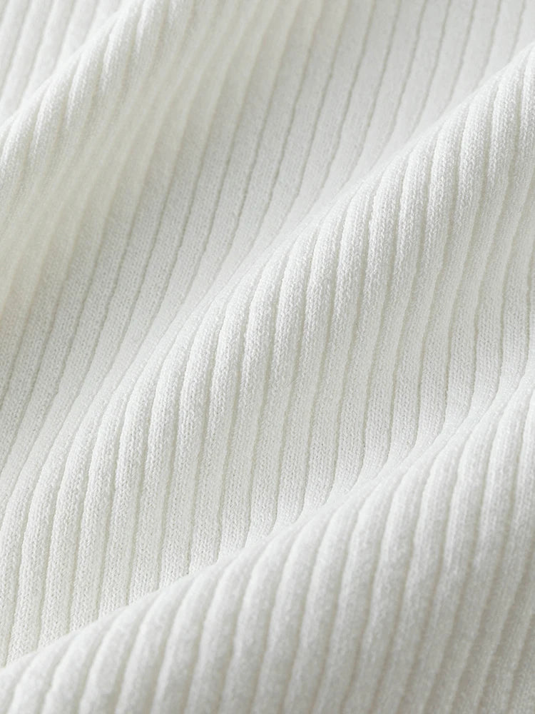 Zweifarbiges, vielseitiges Damen-Sommer-Shirt mit Puffärmeln und erfrischendem Design