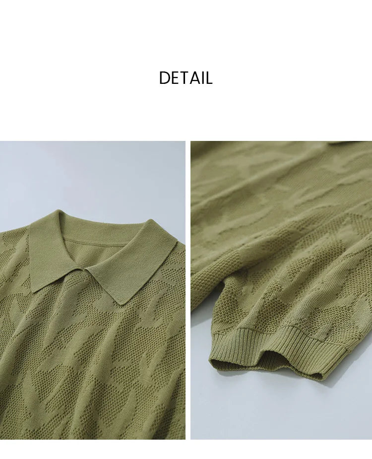 Detail: grüner Jacquard-Strickpullover mit geripptem Saum am Kurzarm