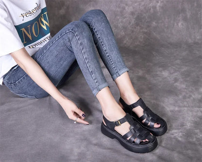 AIYUQI Sandalen Frauen Sommer 2025, Neue Echtes Leder Baotou Römischen Sandalen Damen Retro Hohl Gewebt Frauen Sandalen