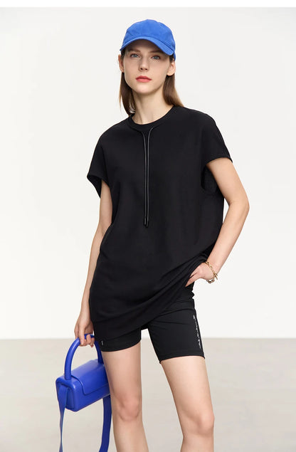 Damen T-Shirt im minimalistischen Stil mit lässigen kurzen Ärmeln