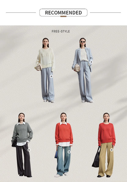 Damenpullover-Übersicht: verschiedene Farben als lässiges Outfit auf Models