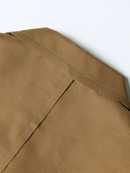 Patchwork-Blazer für Damen mit Knopfleiste, Notch-Kragen und langen Ärmeln – Designer-Mantel mit Hohldesign und Taschen.