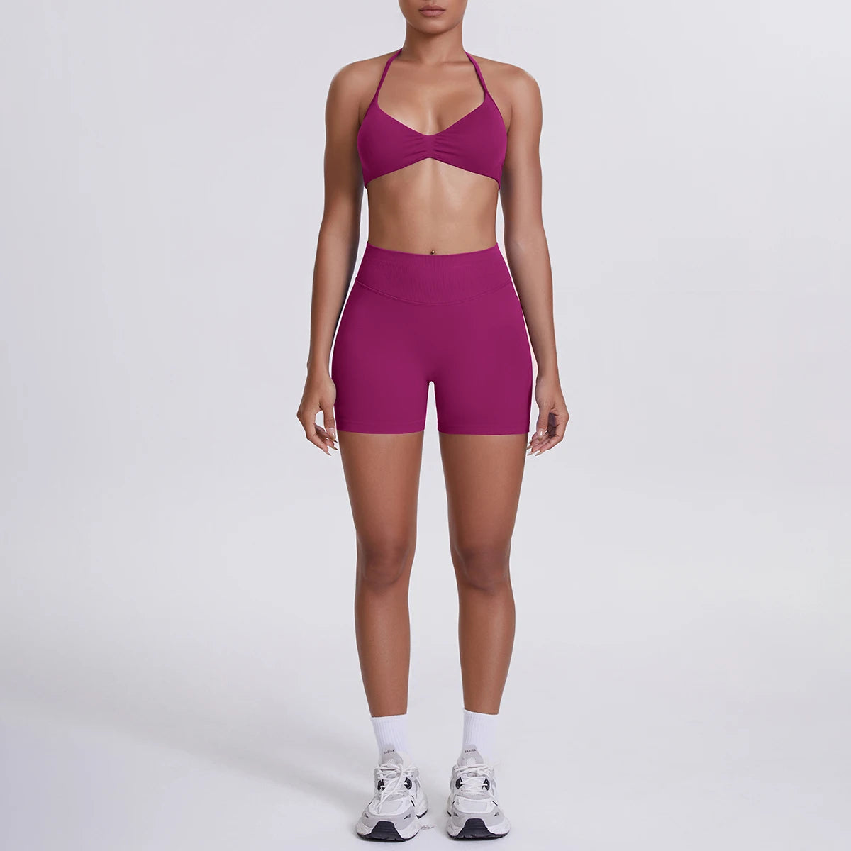 Nahtloses Yogaset für Frauen in beerefarben: High-Waist Shorts & Sport-BH