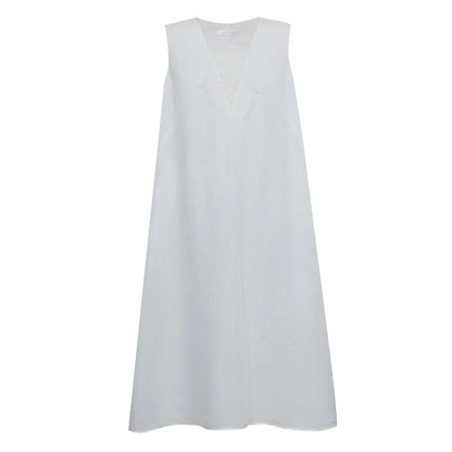 Elegantes Leinen Damenkleid Mit V-Ausschnitt Und Spitze