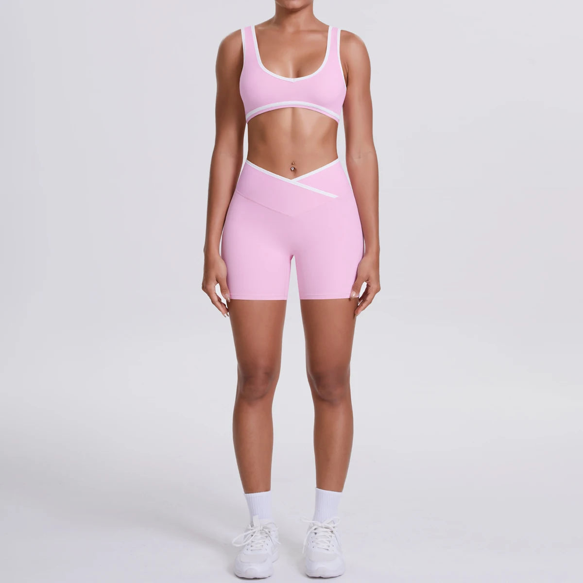 Yoga-Set: Sport-BH & High-Waist-Shorts mit Crossover, rosa mit weißen Kanten