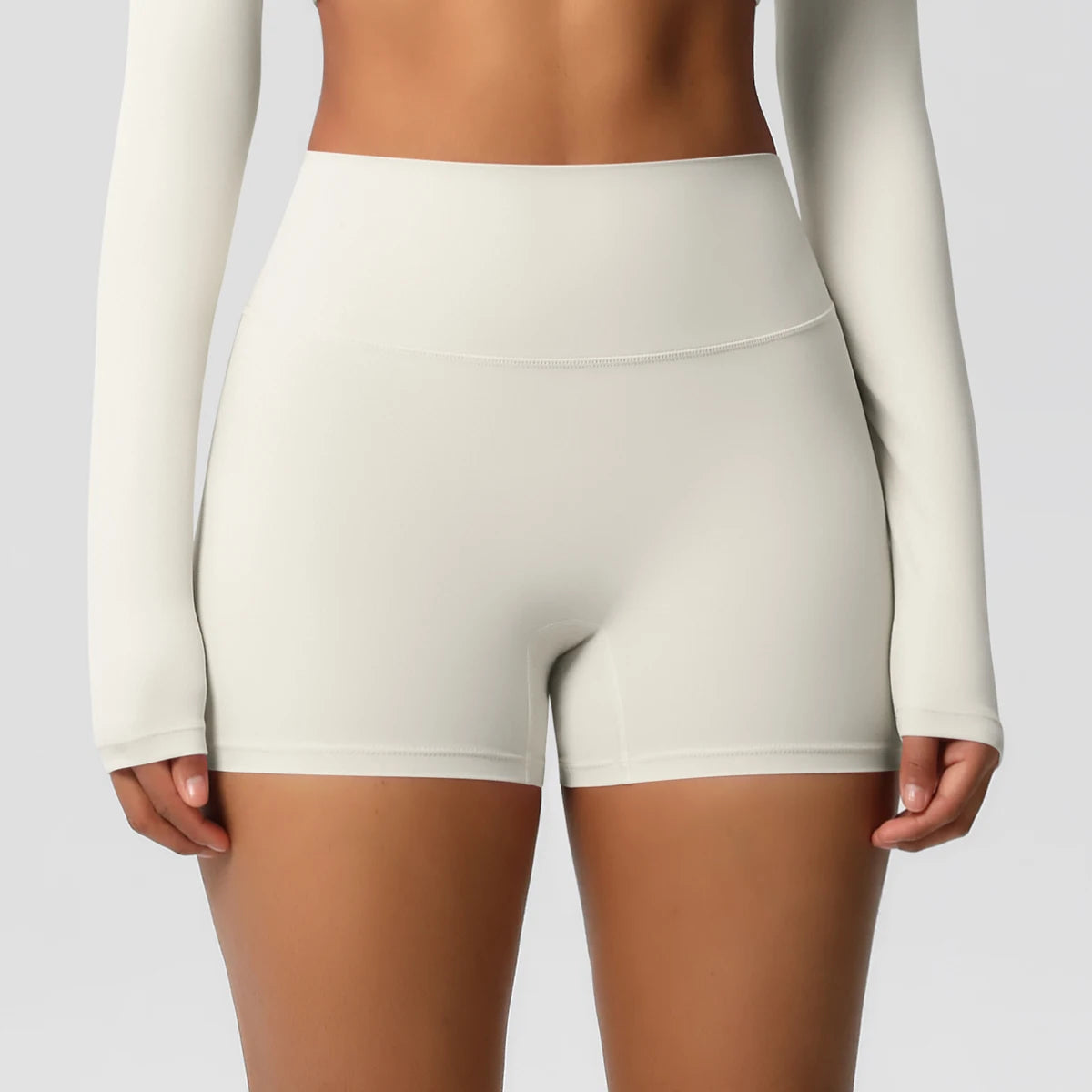 Yoga-Shorts mit Push-up-Effekt, hellbeige High-Waist-Passform