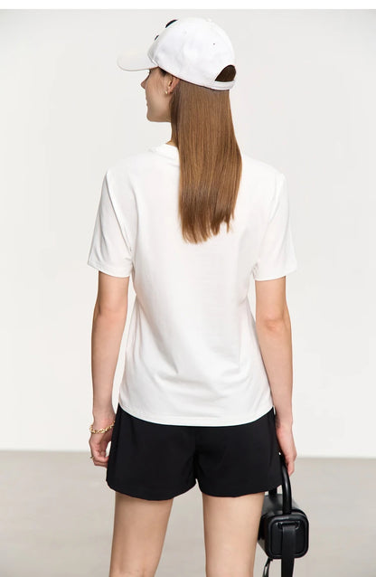 Damen Top im minimalistischen Stil mit Bären-Applikation und O-Ausschnitt