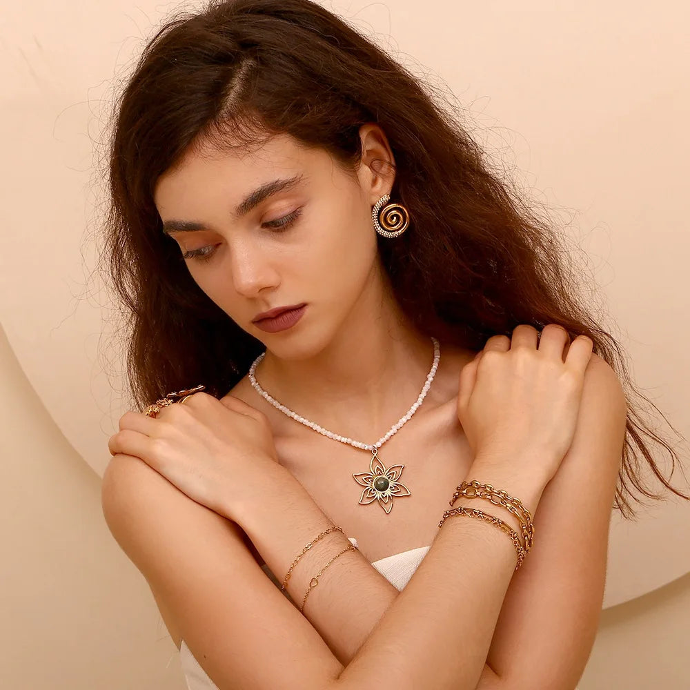 Damen-Armband mit Herzkette aus Edelstahl